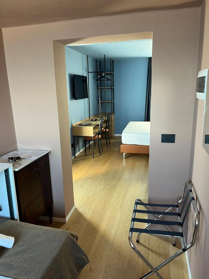 La Finestra Sul Mare Apartment Bari Exterior photo
